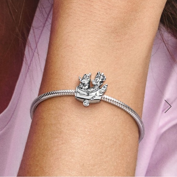 NWOT Disney Mickey Mouse & Minnie Mouse Airplane Charm Sterling Silver 925 - Picture 3 of 13